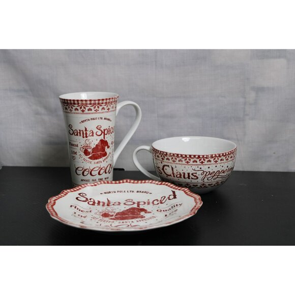 Pier 1 Santa Spiced 3-Piece Kitchen Set - Picture 1 of 9
